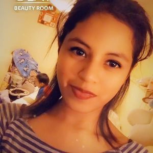 Meet your Posher, Veronica